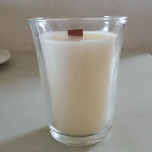 Wild Orchid Wood Wick candle 50 hour clean burn crackles New Celebrating Home